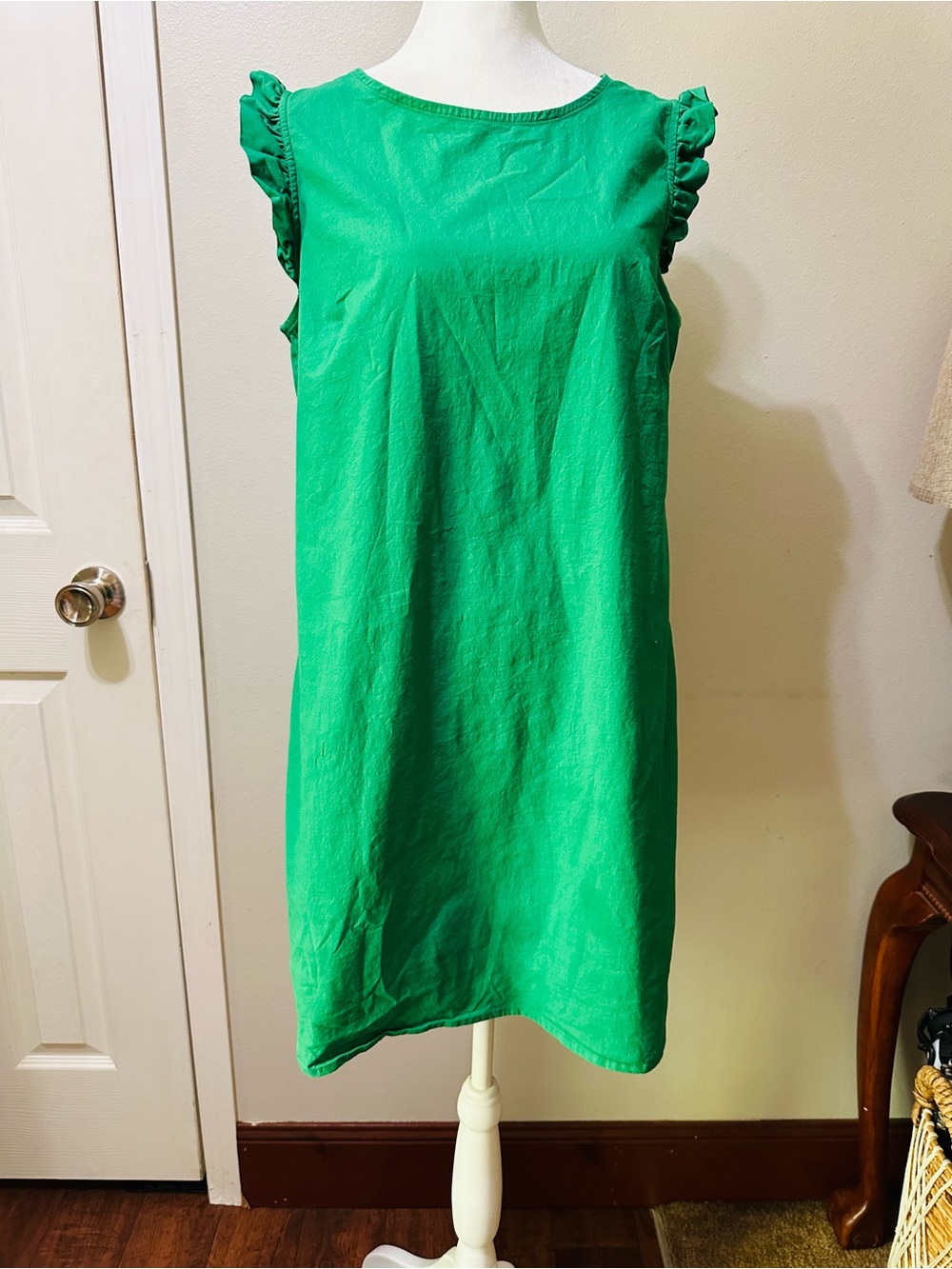 Heyton Green Ruffle-Sleeve Shift Dress - Women's